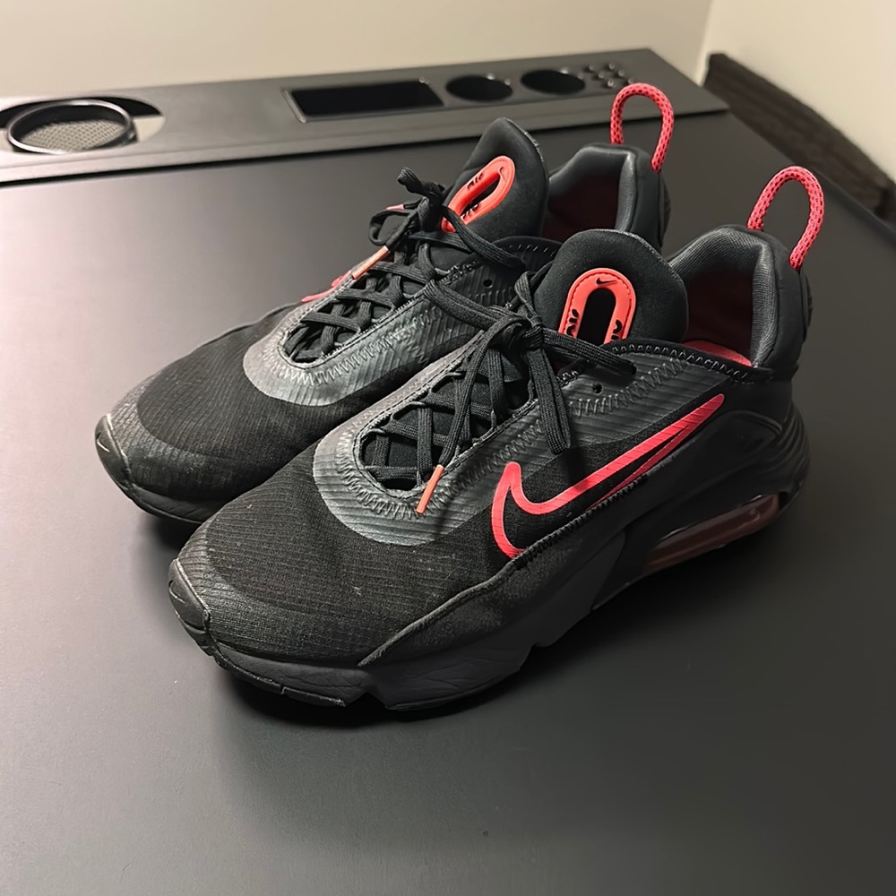 Nike Air Max 2090 Radiant Red